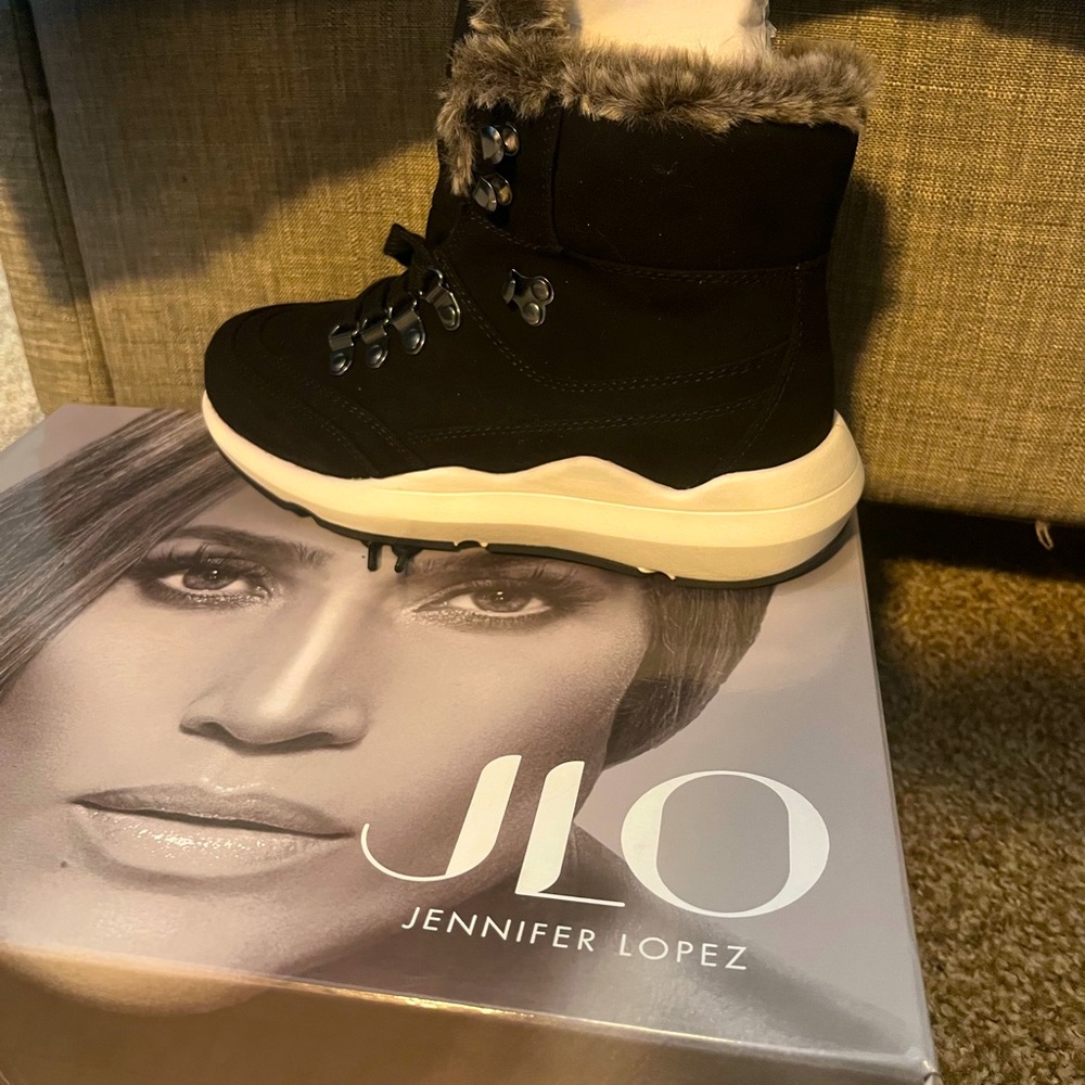 JLo Garald boots. Brand new and never worn—size 6